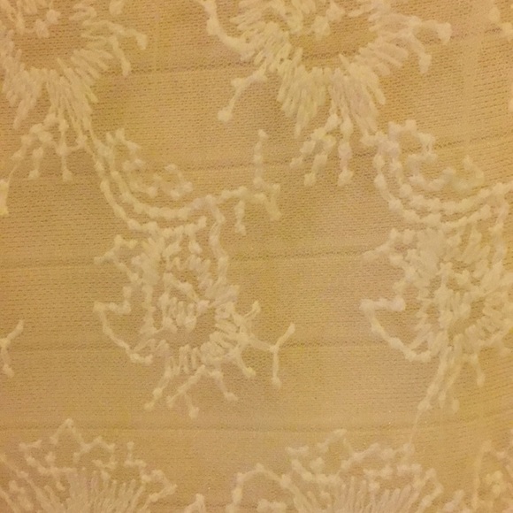 White/Cream bodycon dress - Picture 4 of 5